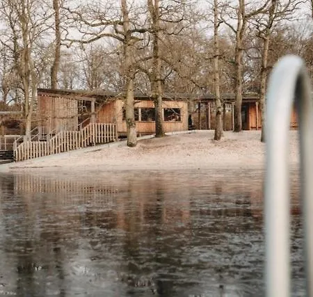 Villa Bo I Naturen - Taet Pa Byen *