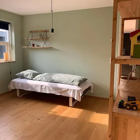 Bo I Naturen - Taet Pa Byen Villa